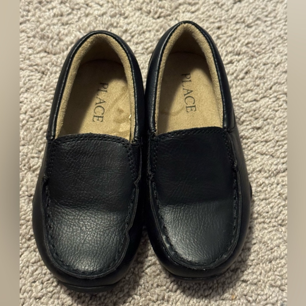 Children’s dress shoes sz 9